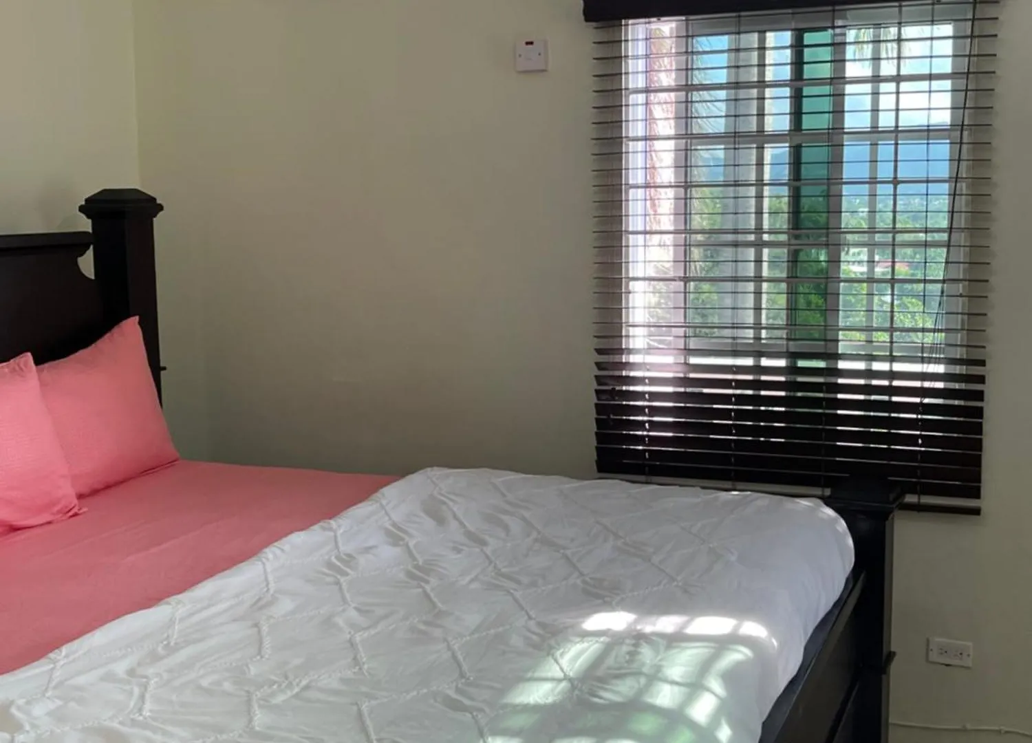 Guest house Three Palm Villa Montego Bay Jamaica